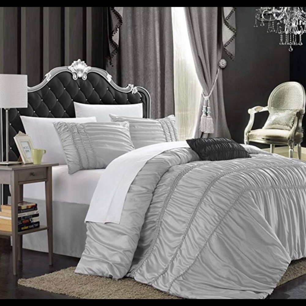 5 piece NIB silver pleated king bed set